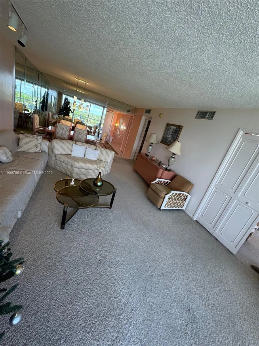 3080 N Course Dr, #704