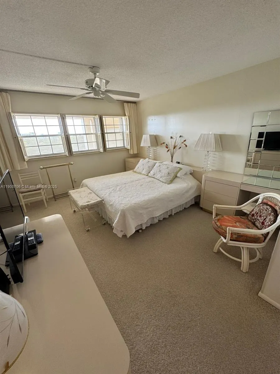 3080 N Course Dr, #704