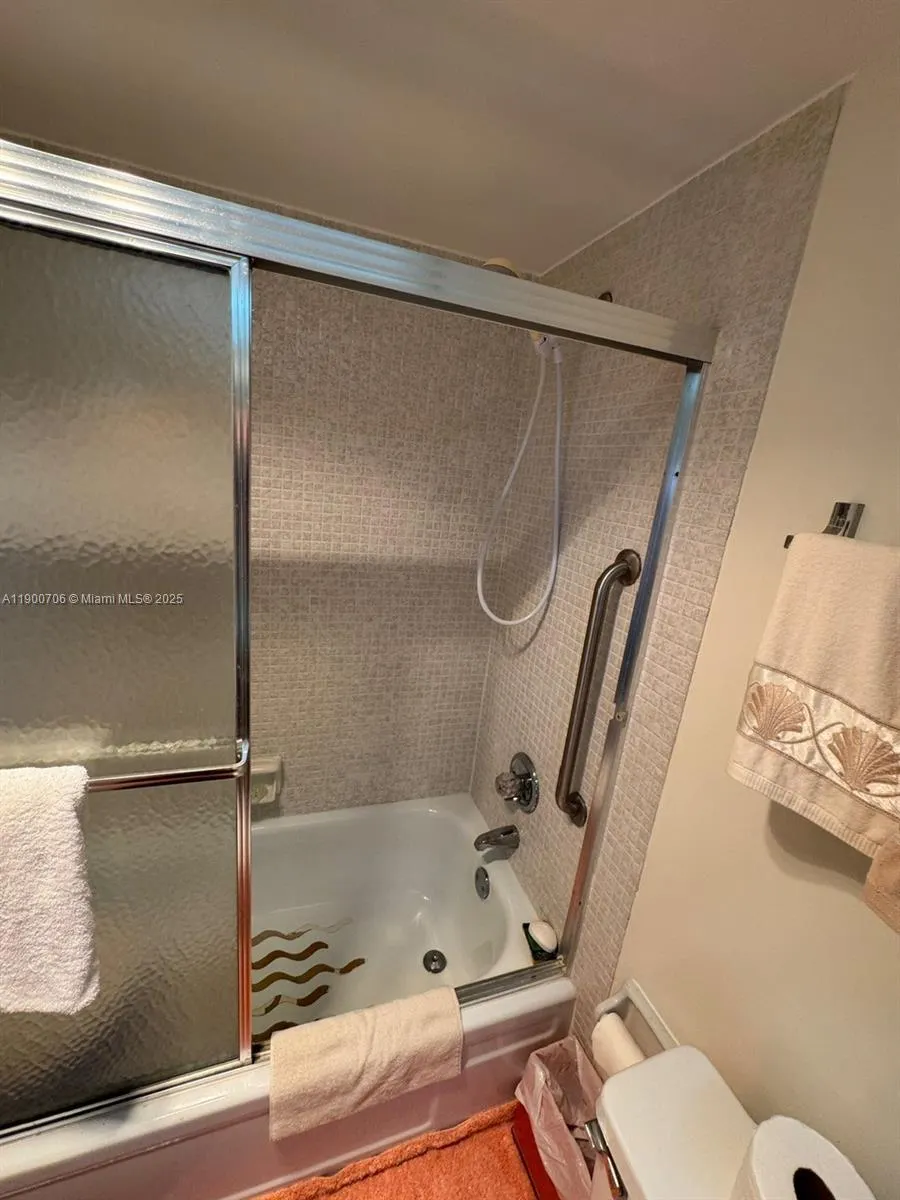 3080 N Course Dr, #704