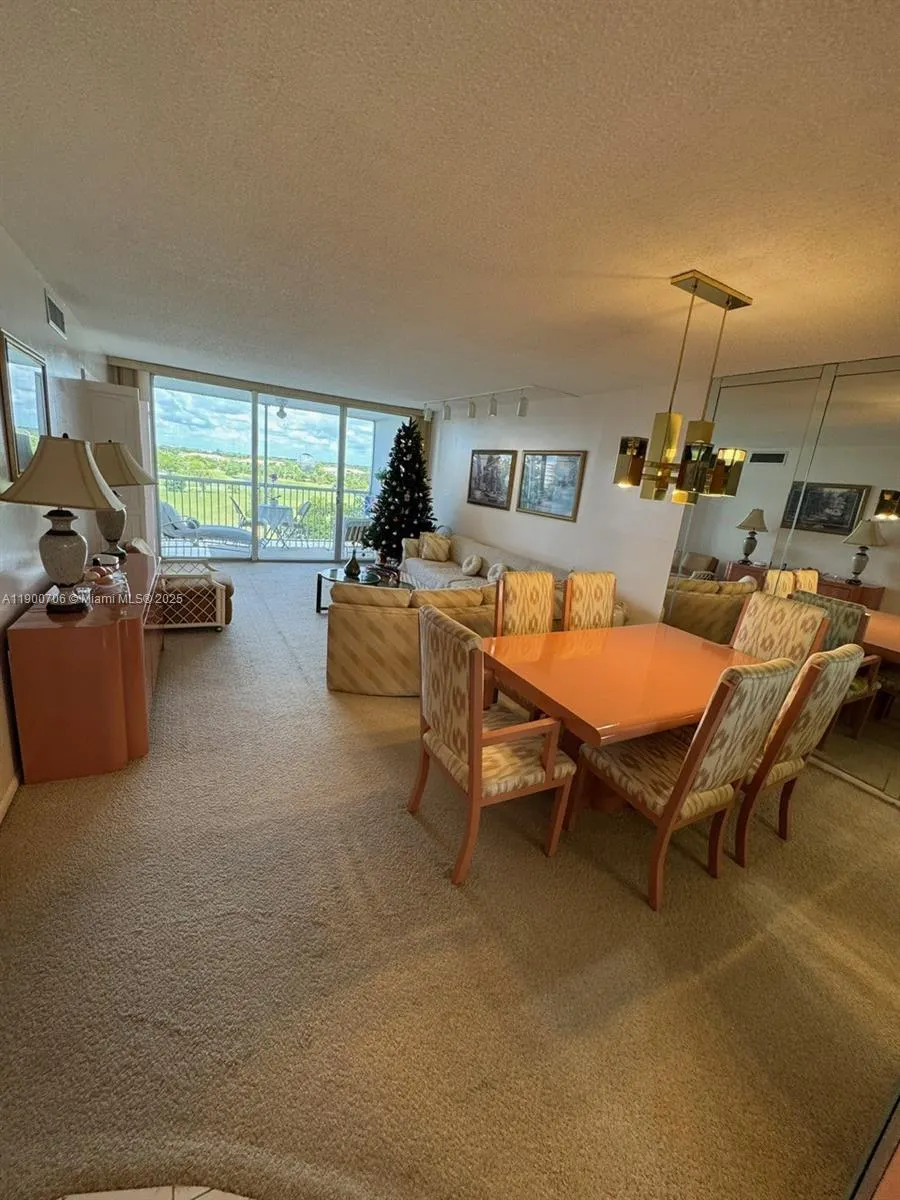 3080 N Course Dr, #704