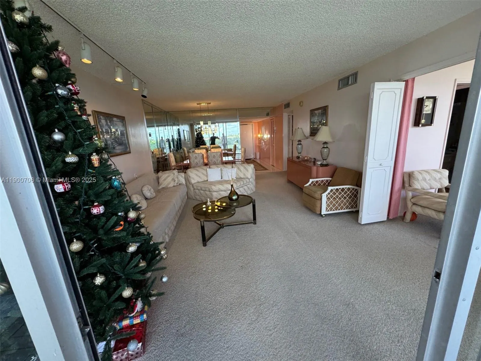 3080 N Course Dr, #704