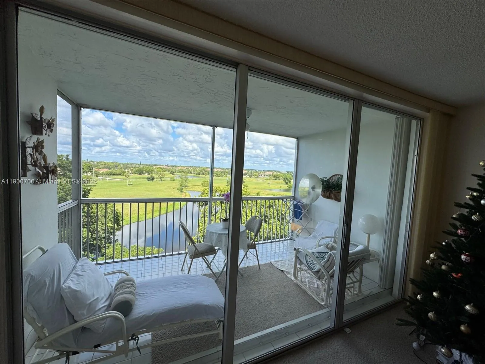 3080 N Course Dr, #704