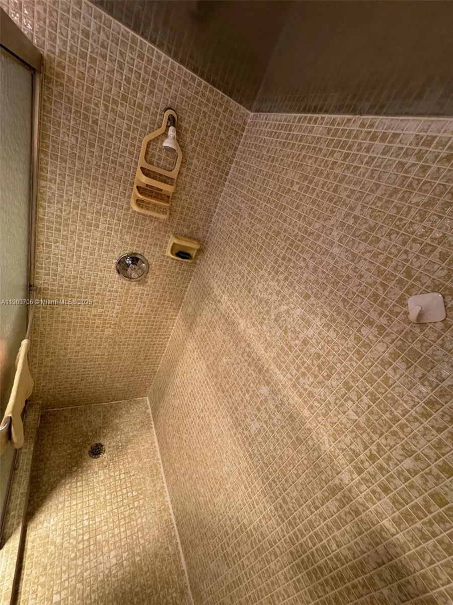 3080 N Course Dr, #704