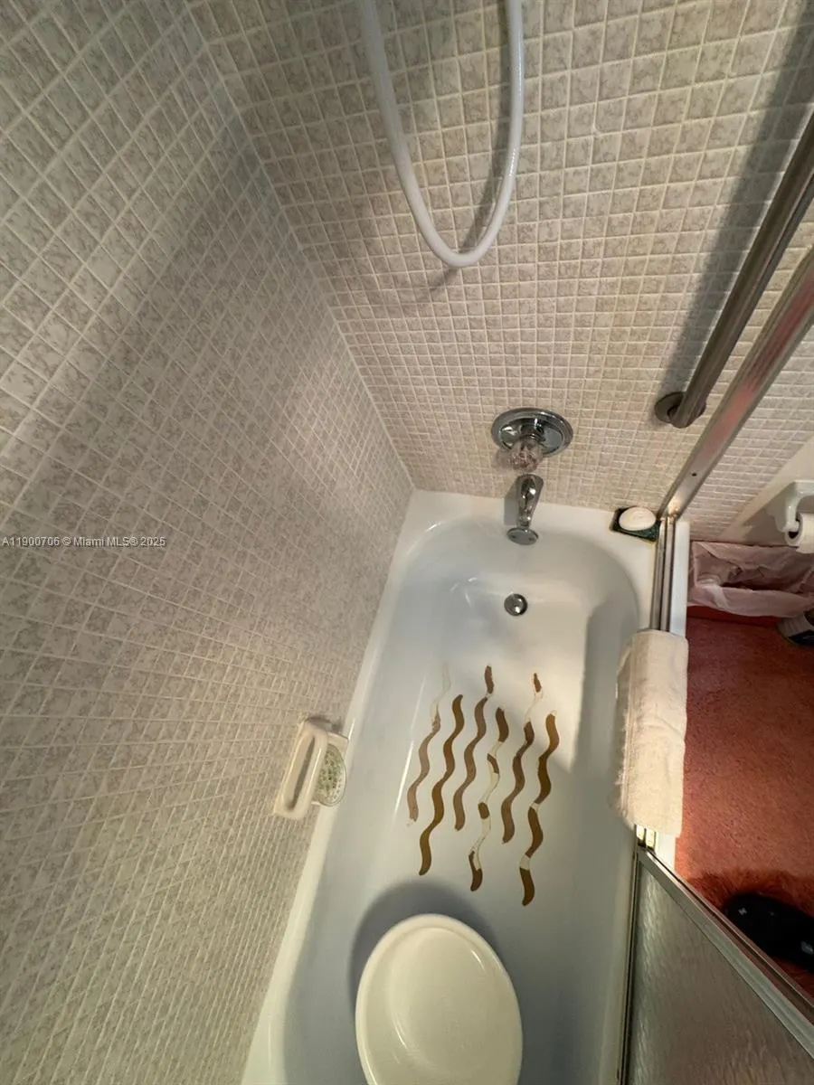 3080 N Course Dr, #704