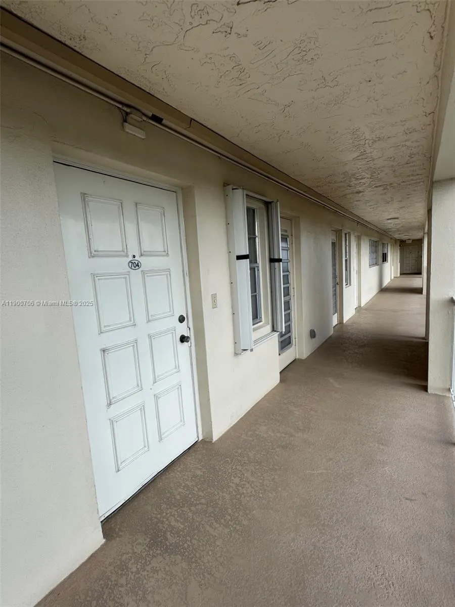 3080 N Course Dr, #704