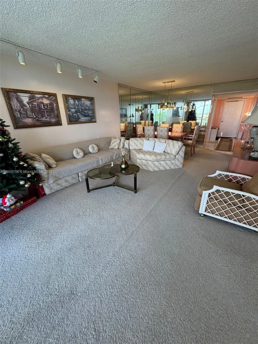 3080 N Course Dr, #704