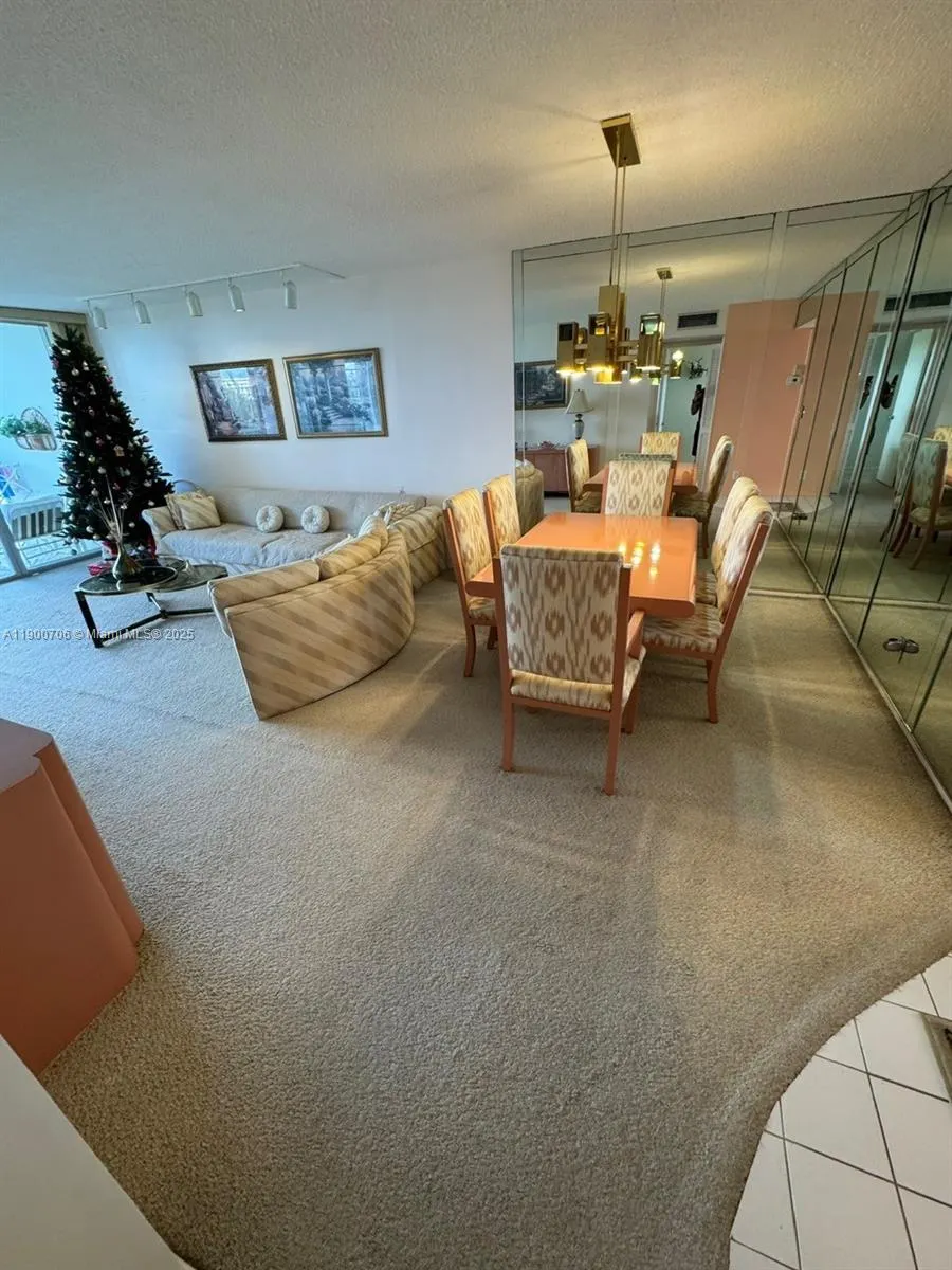 3080 N Course Dr, #704