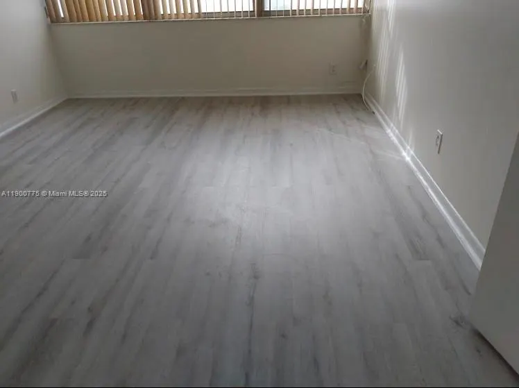 16570 NE 26th Ave, #3C