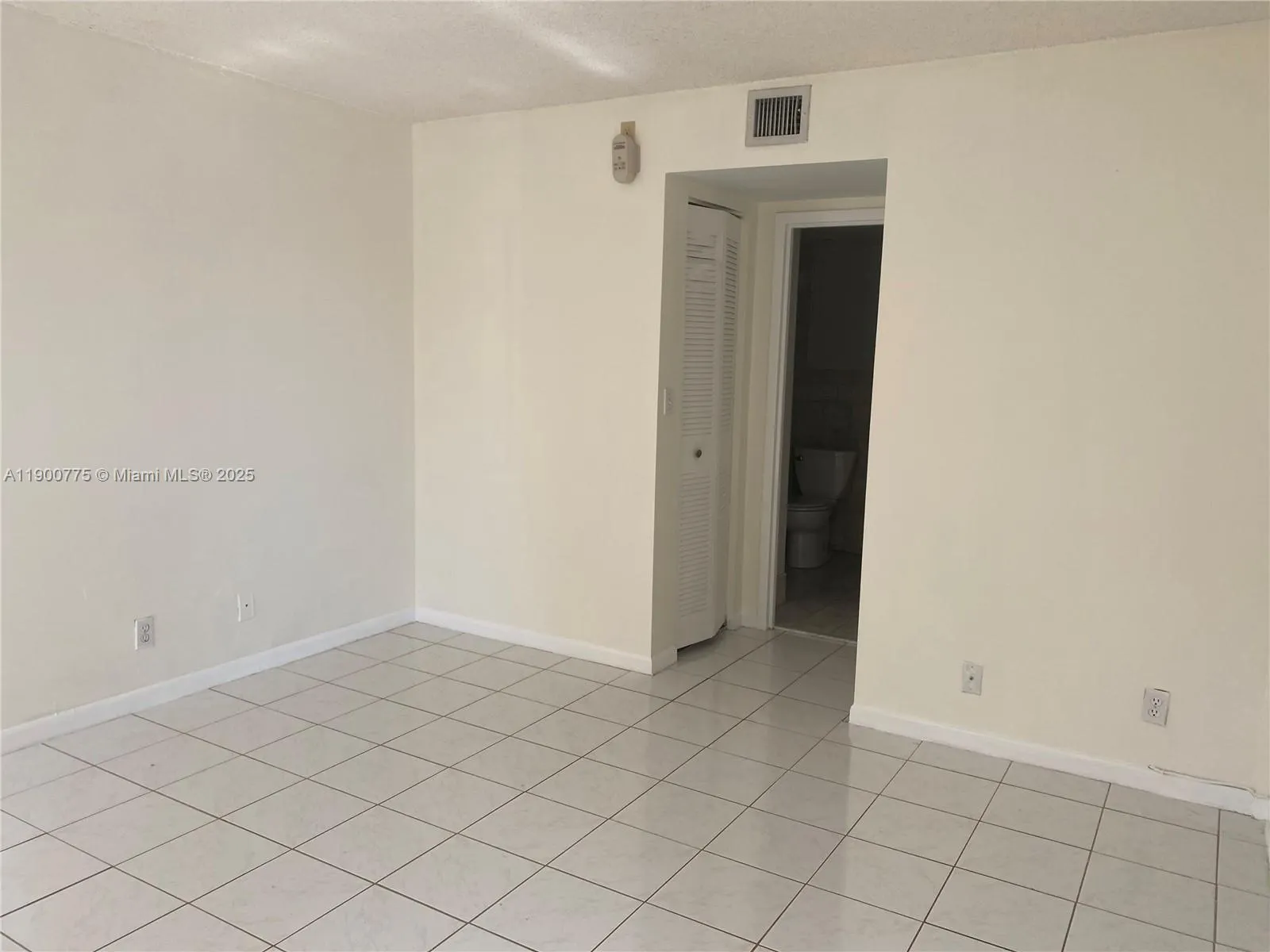 16570 NE 26th Ave, #3C