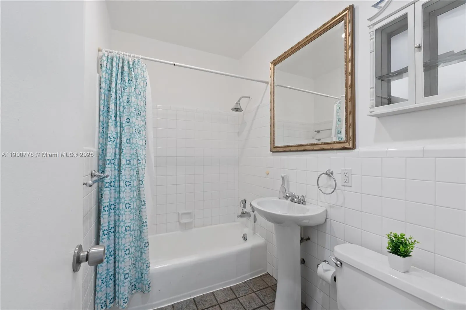 6580 Santona St, #A42