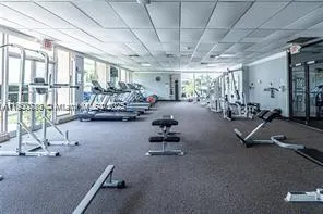 300 Bayview Dr, #509