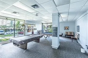 300 Bayview Dr, #509