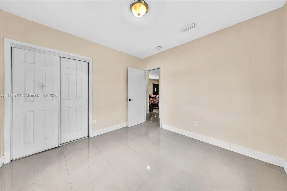 1245 NW 130th St