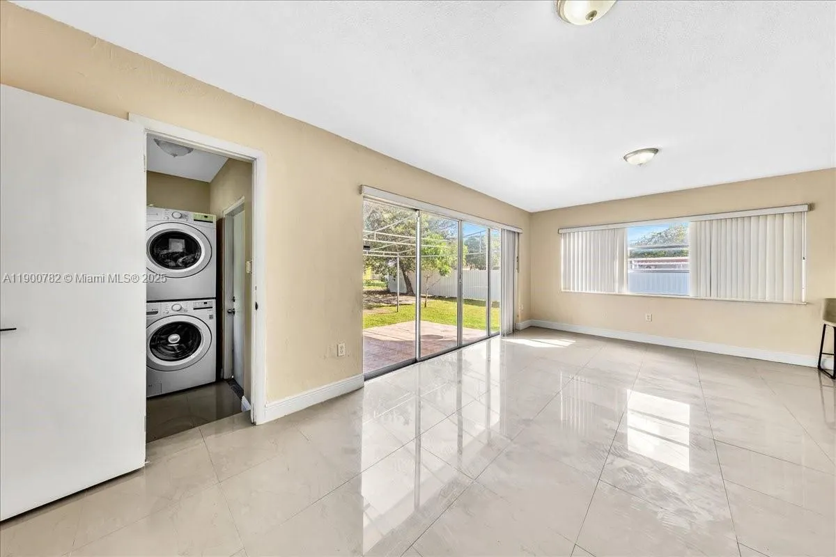 1245 NW 130th St