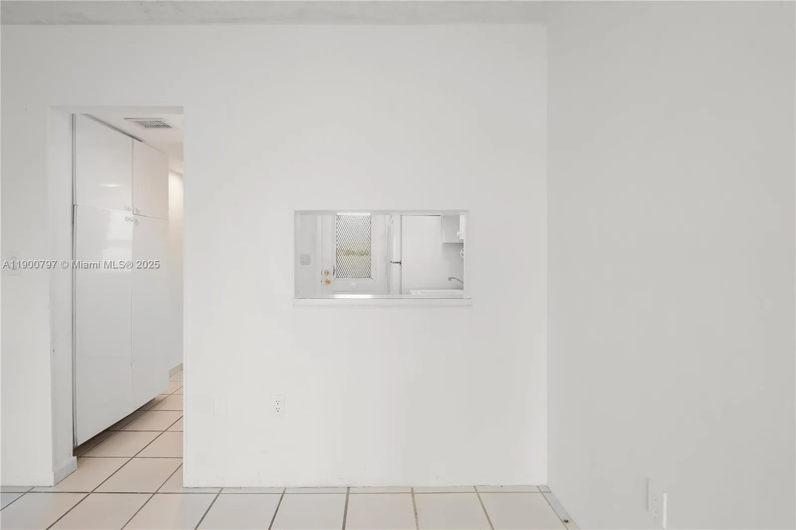 2910 Point East Dr, #M412