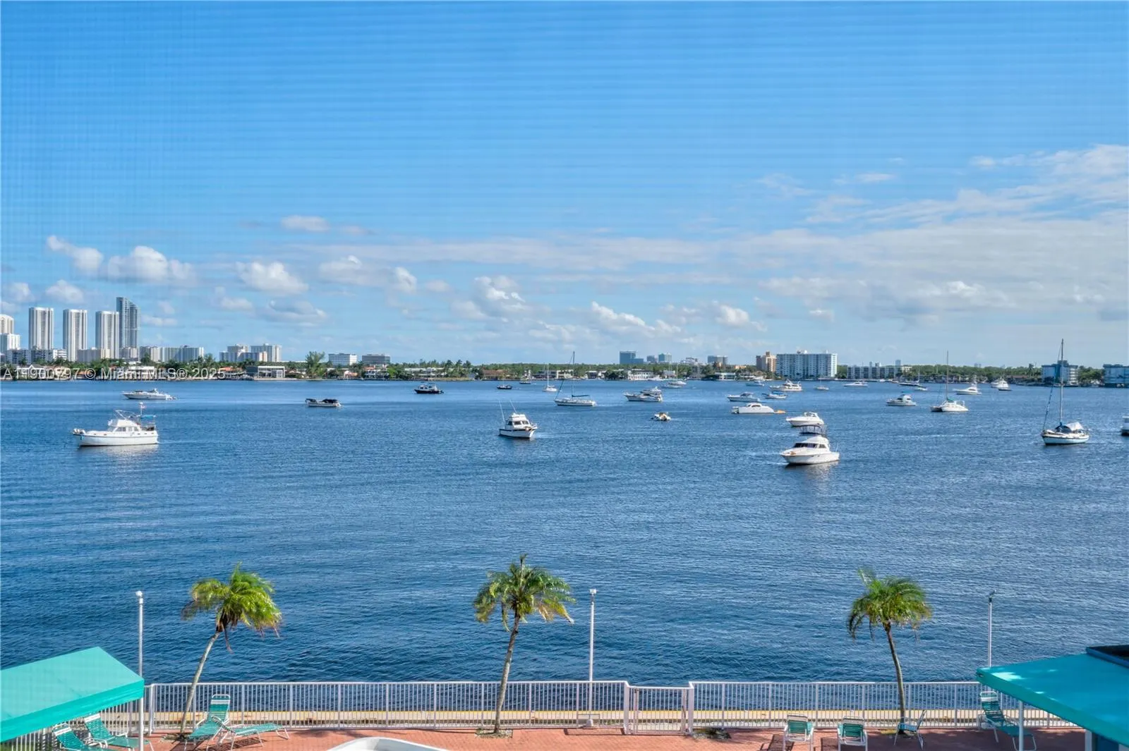 2910 Point East Dr, #M412