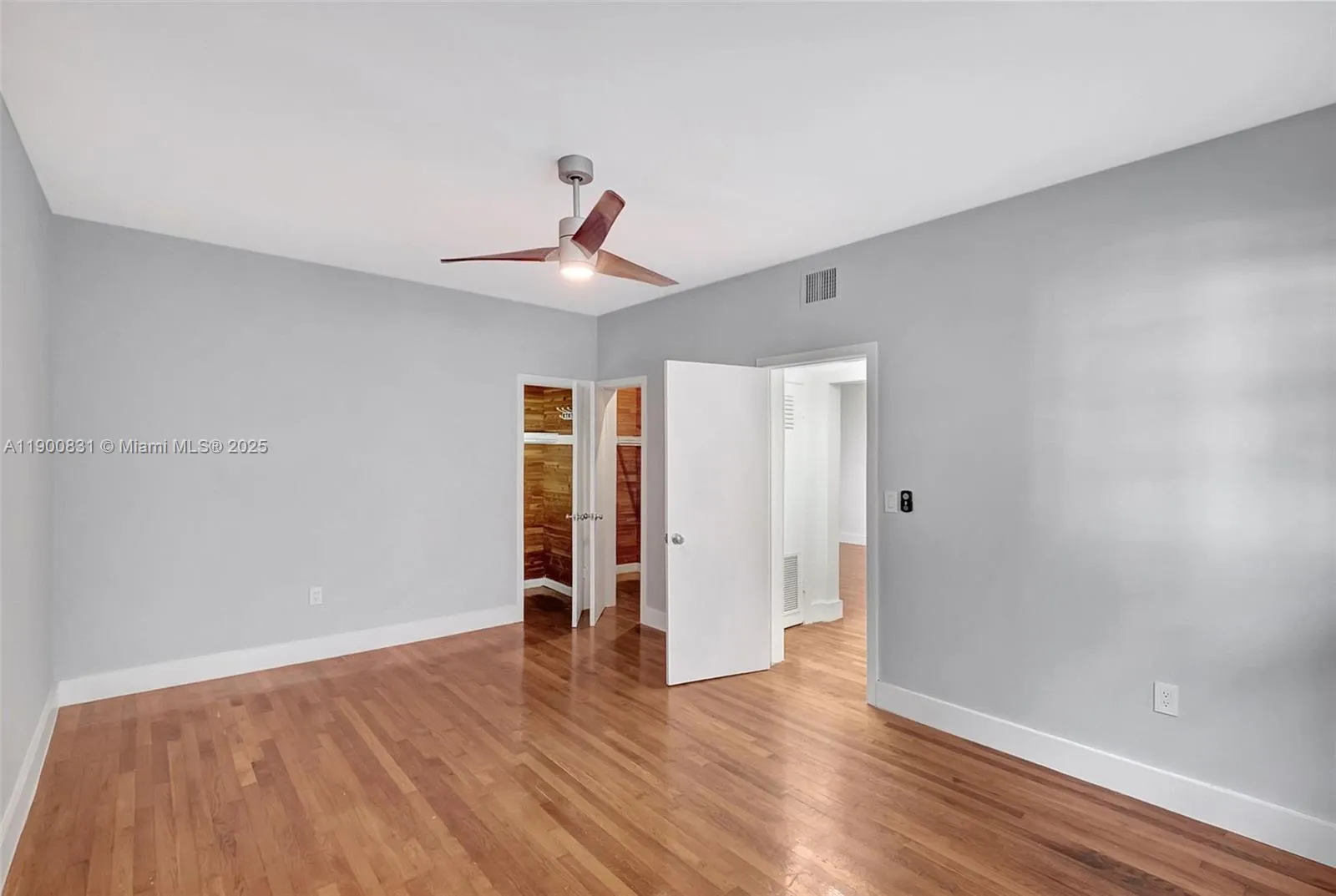6881 Bay Dr, #7