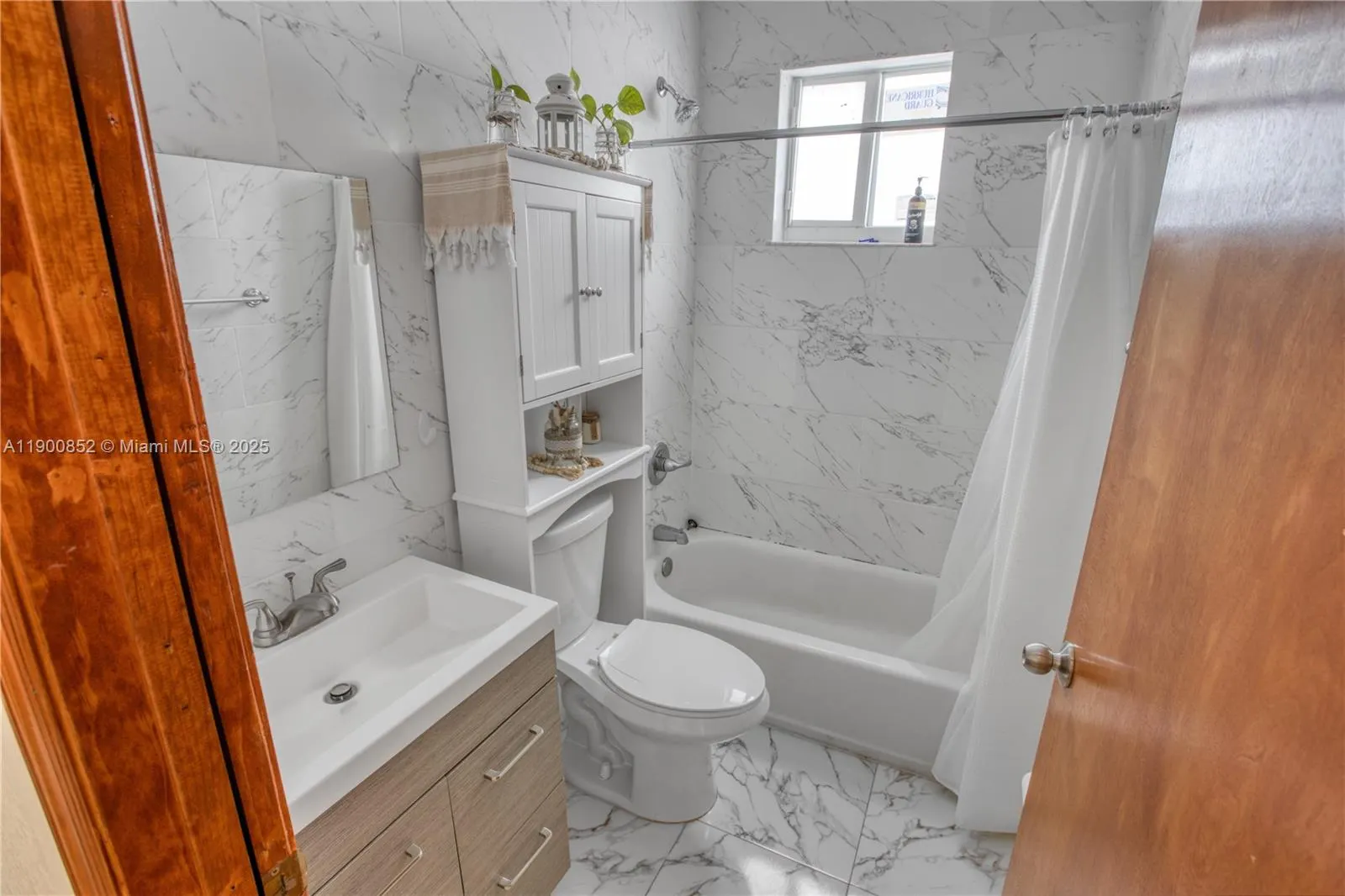 311 NW 95th St