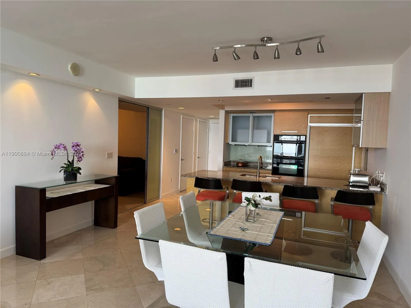 1830 S Ocean Dr, #3303