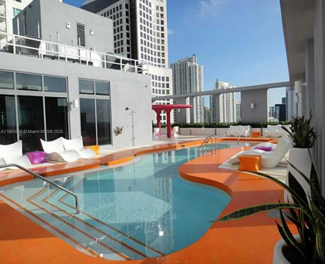 31 SE 6th St, #2508