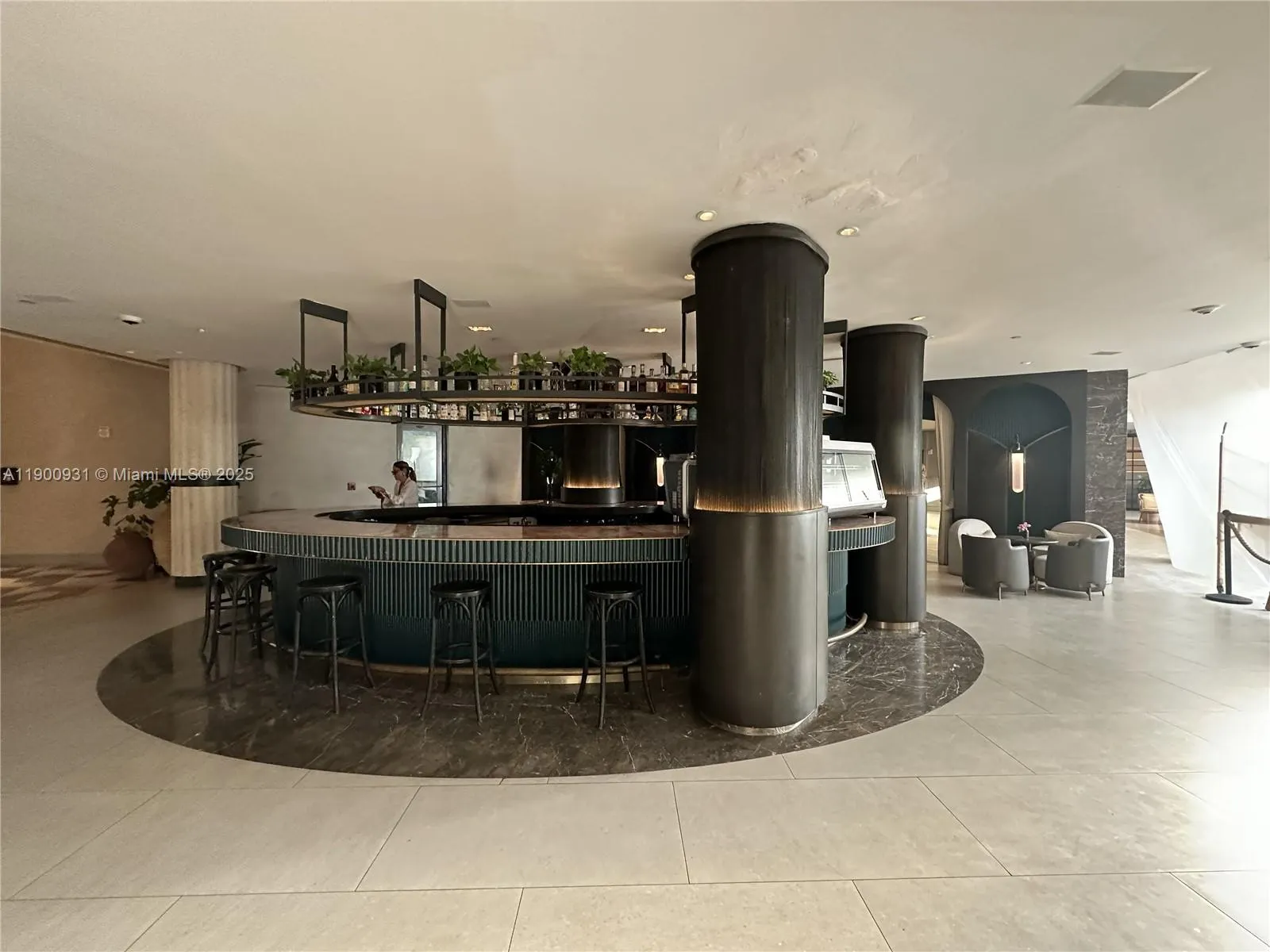 1100 West Ave, #1520