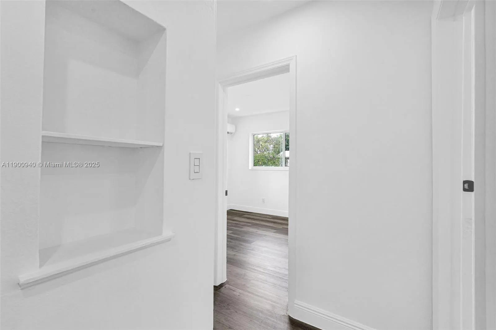 2212 Roosevelt St, #1
