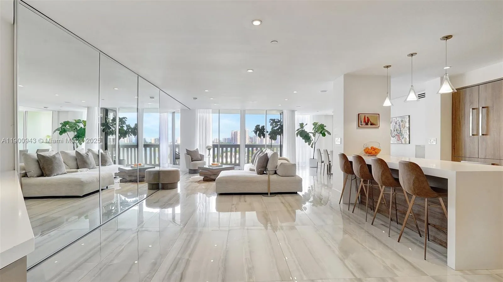 3000 Island Blvd, #905