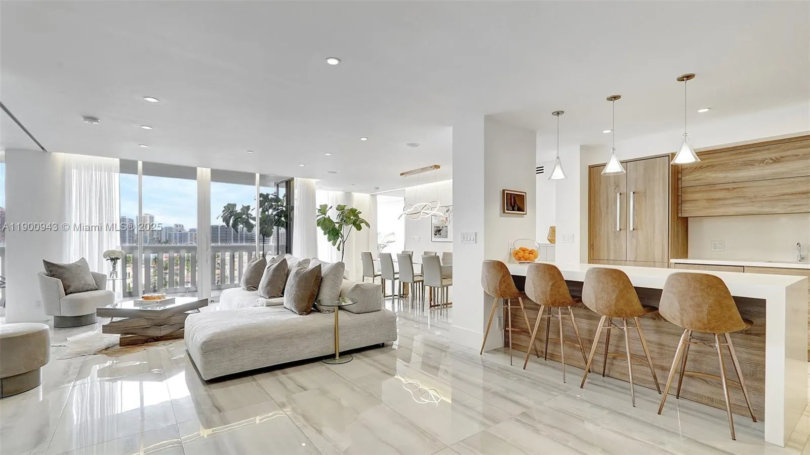 3000 Island Blvd, #905