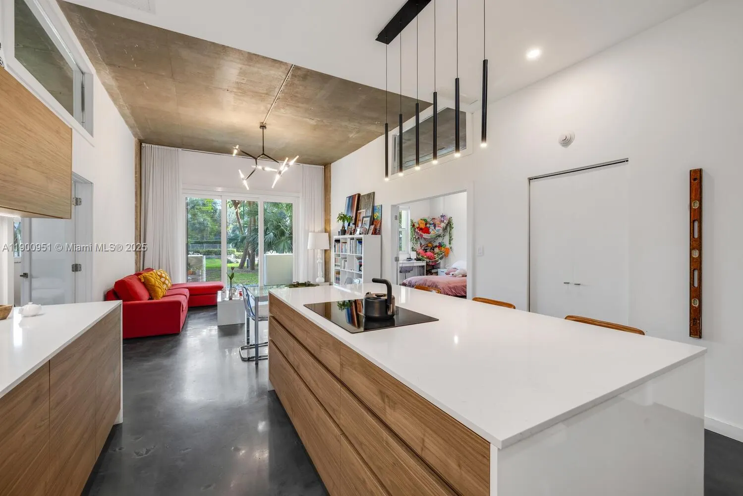 11111 Biscayne Blvd, #1F
