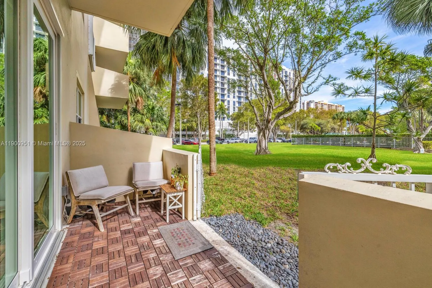 11111 Biscayne Blvd, #1F