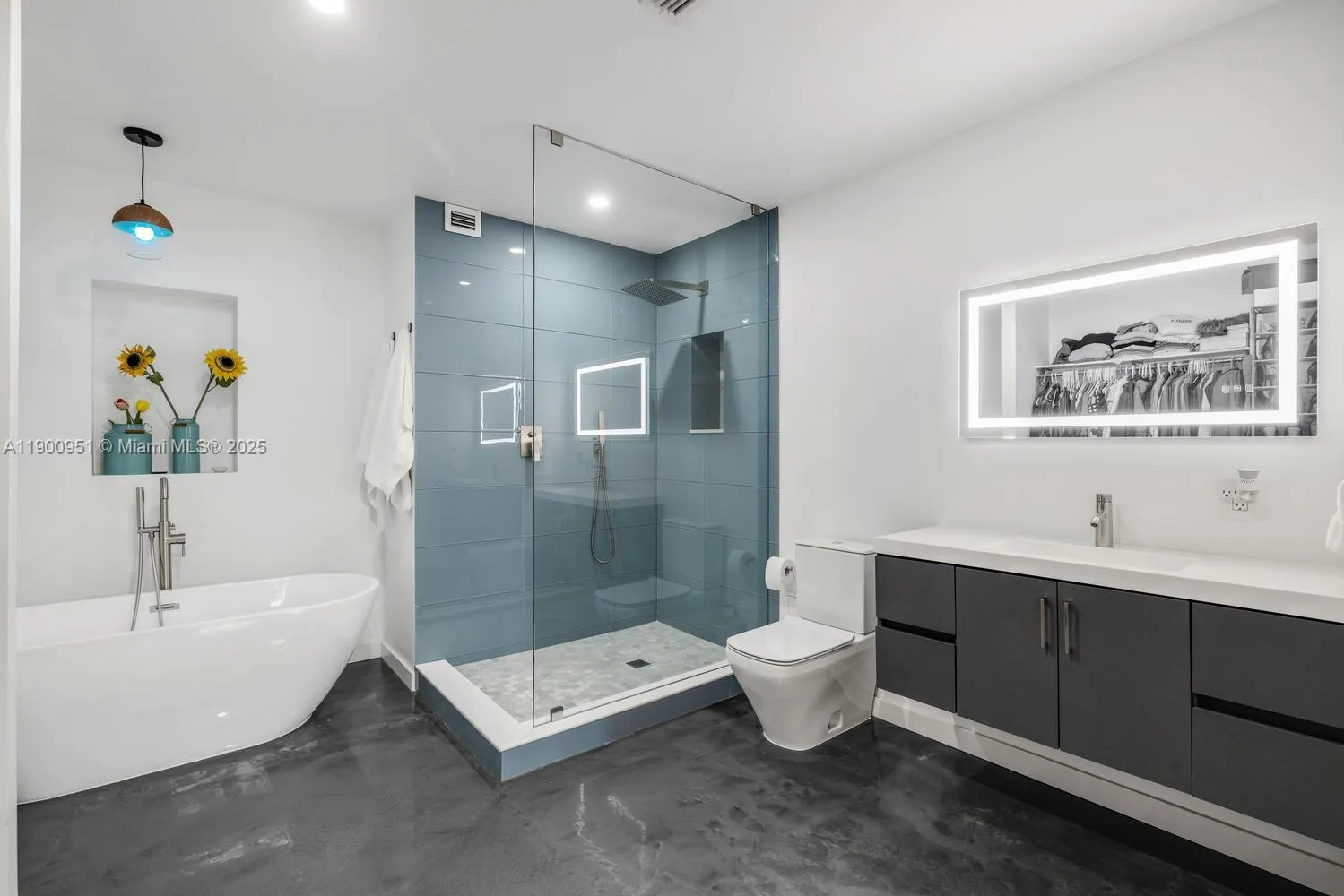 11111 Biscayne Blvd, #1F