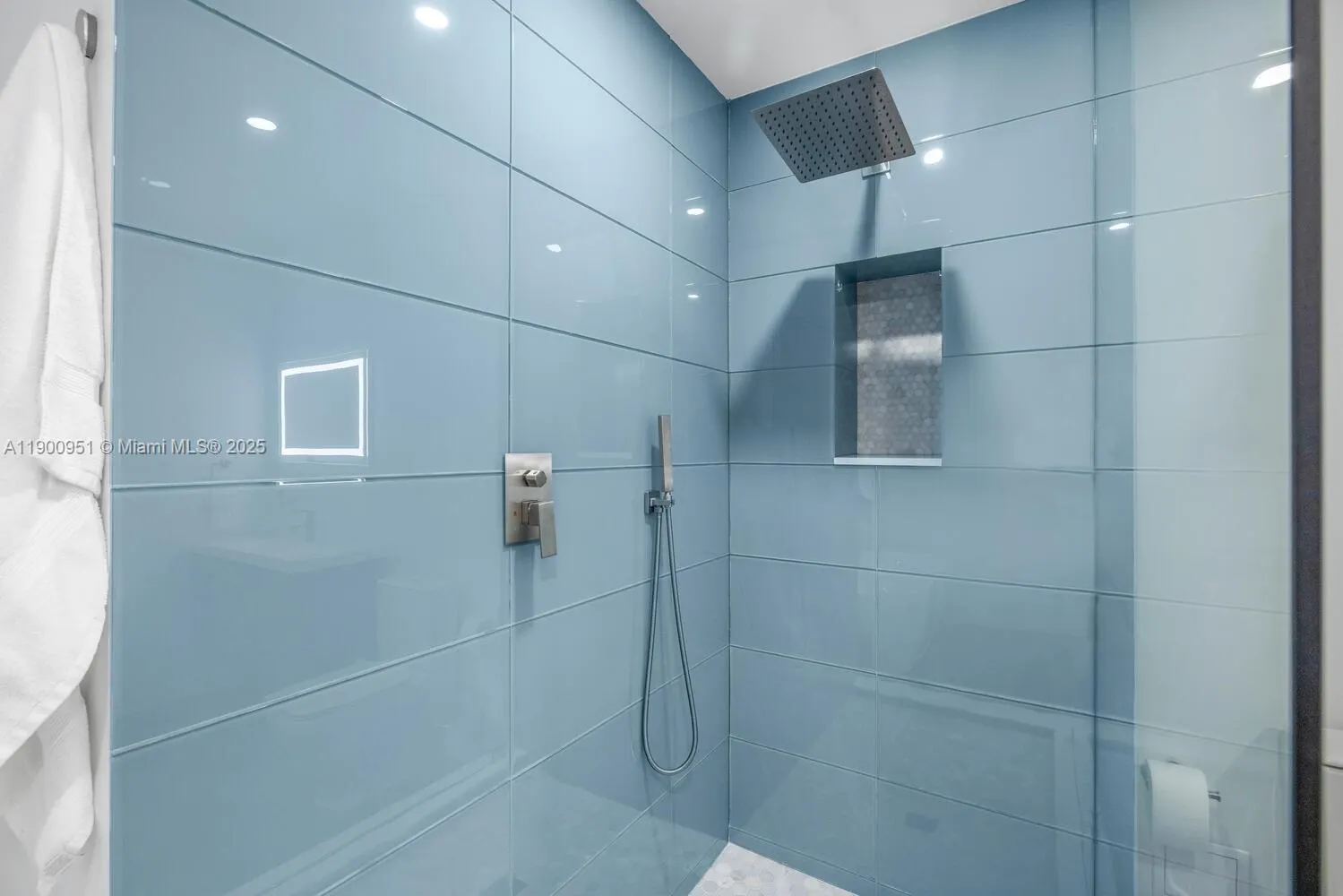 11111 Biscayne Blvd, #1F
