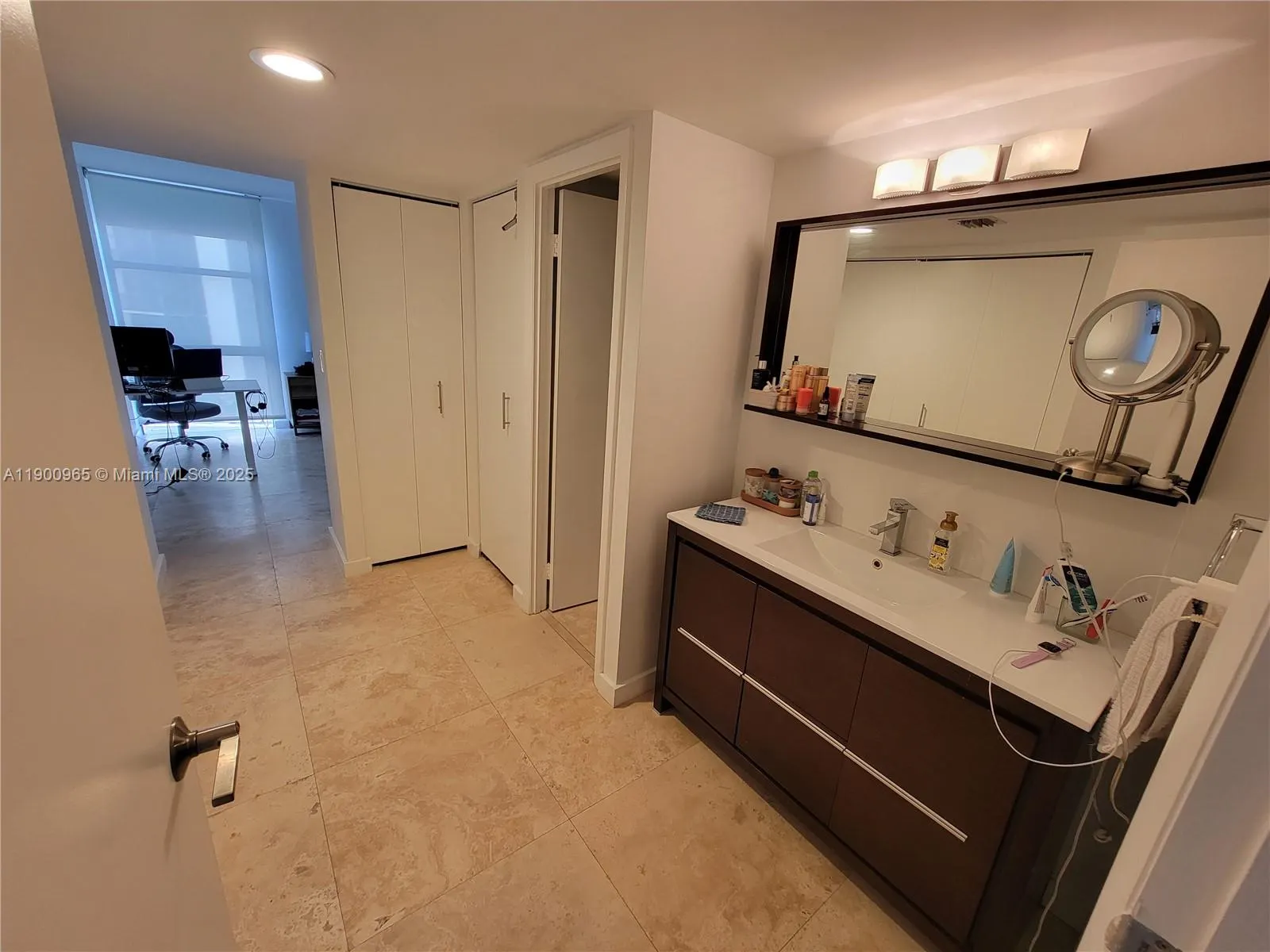 20379 W Country Club Dr, #539