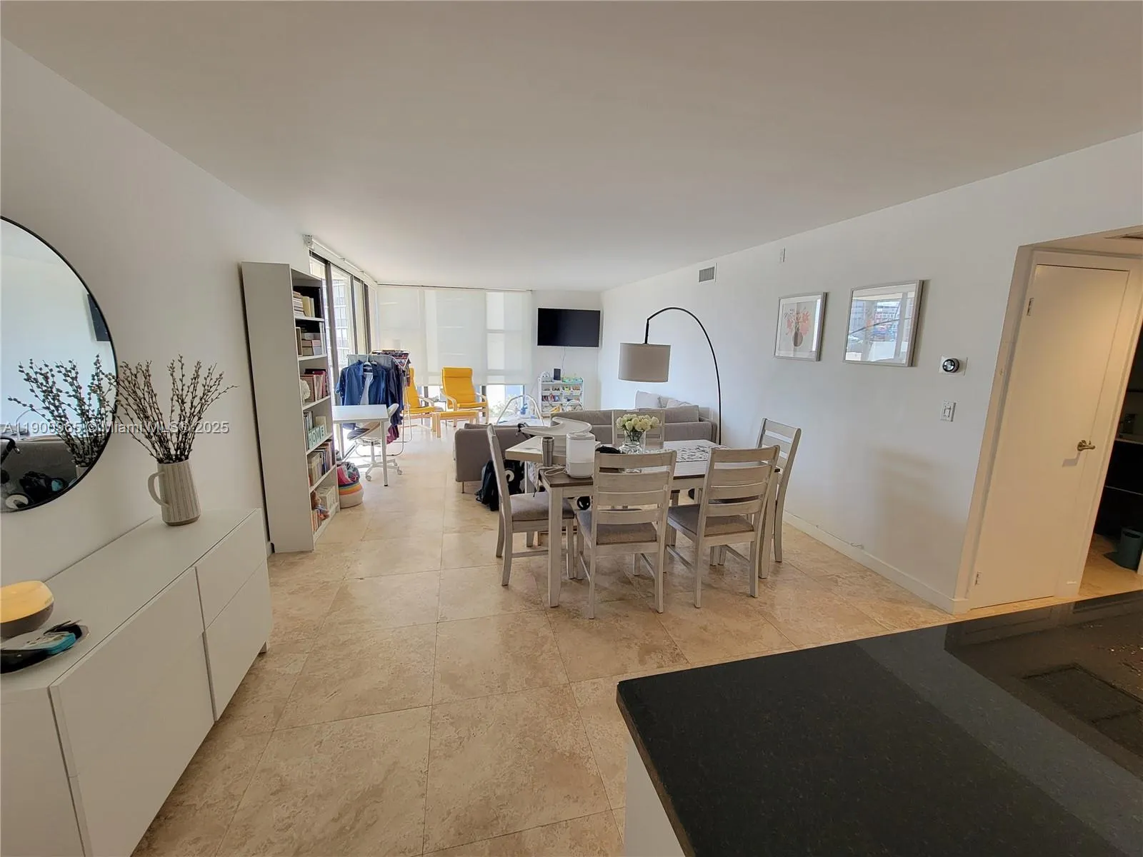 20379 W Country Club Dr, #539