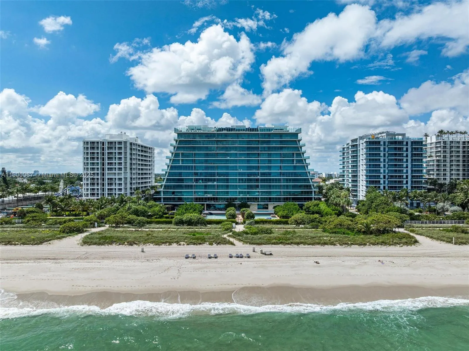9349 Collins Ave, #503