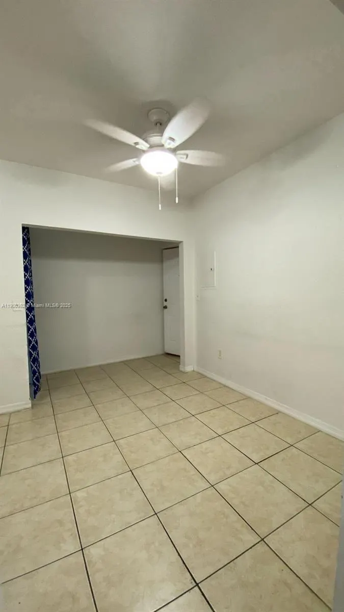 1021 NW 3rd St, #206