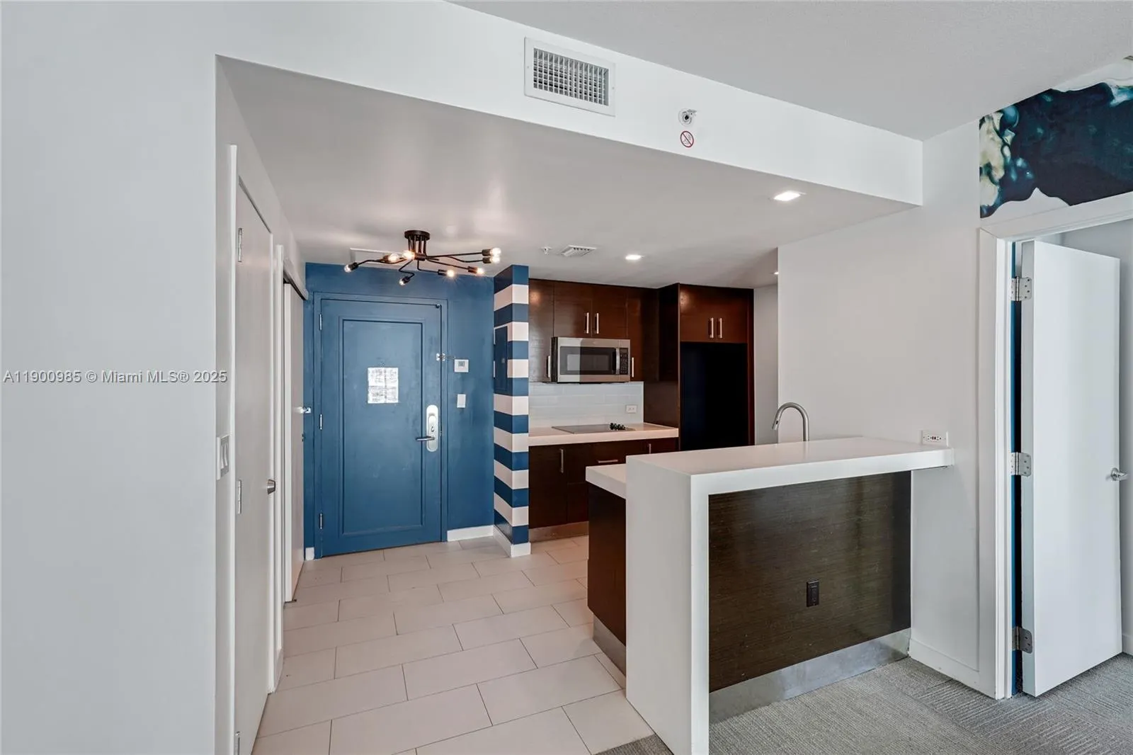 17315 Collins Ave, #2008