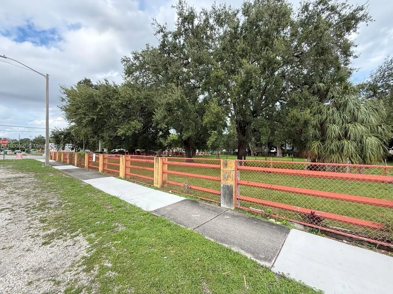2810 NW 14th St
