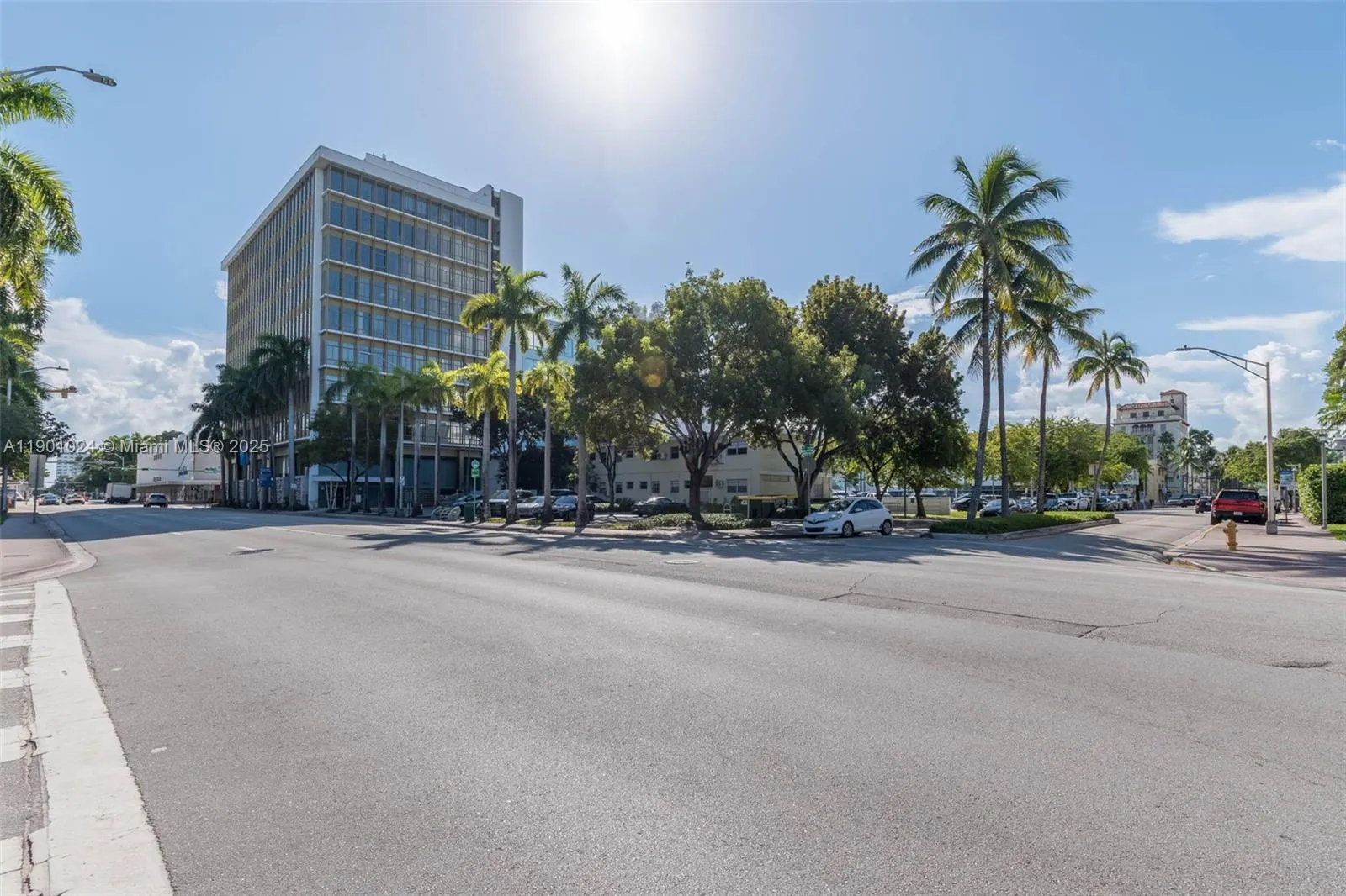 1685 Jefferson Ave, #4