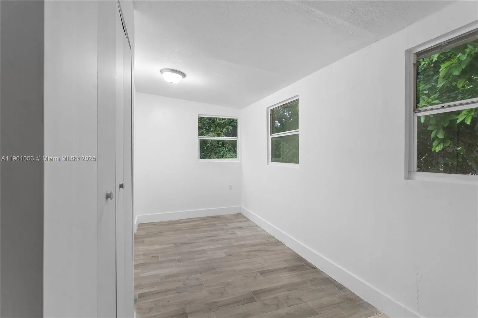 27 NE 60th Ter, #3