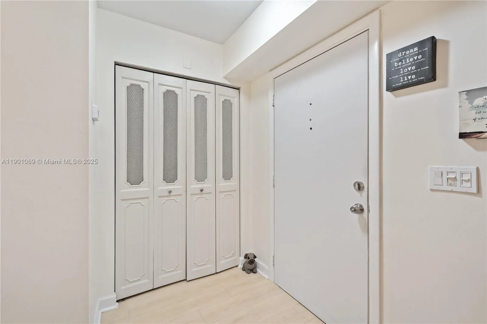 424 SE 10th St, #104