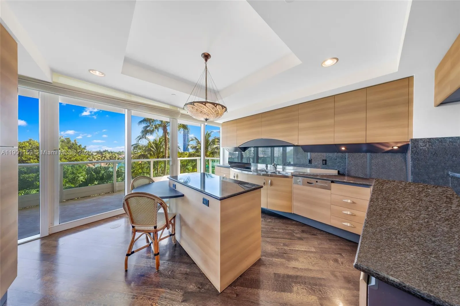 19955 NE 38th Ct, #705