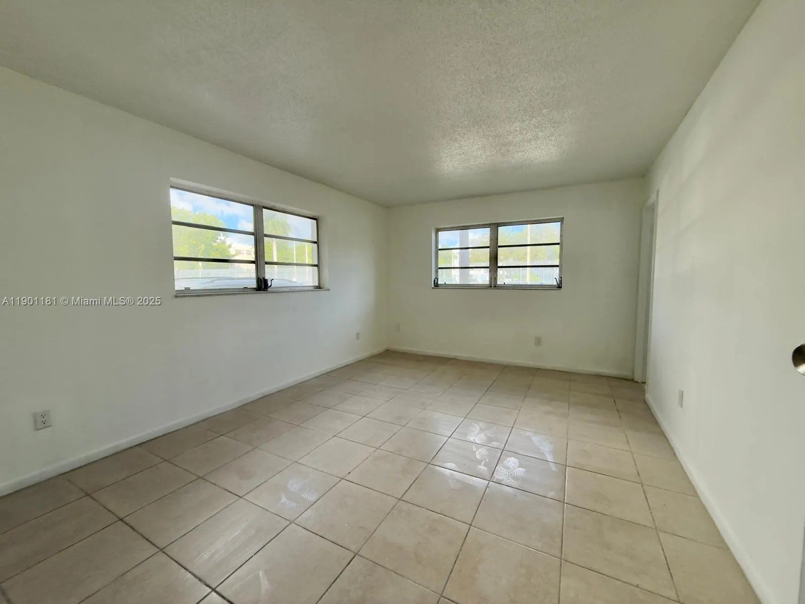 15221 NE 6th Ave, #A108