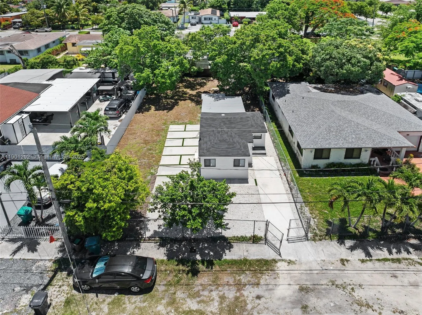 7525 NW 15th Ave
