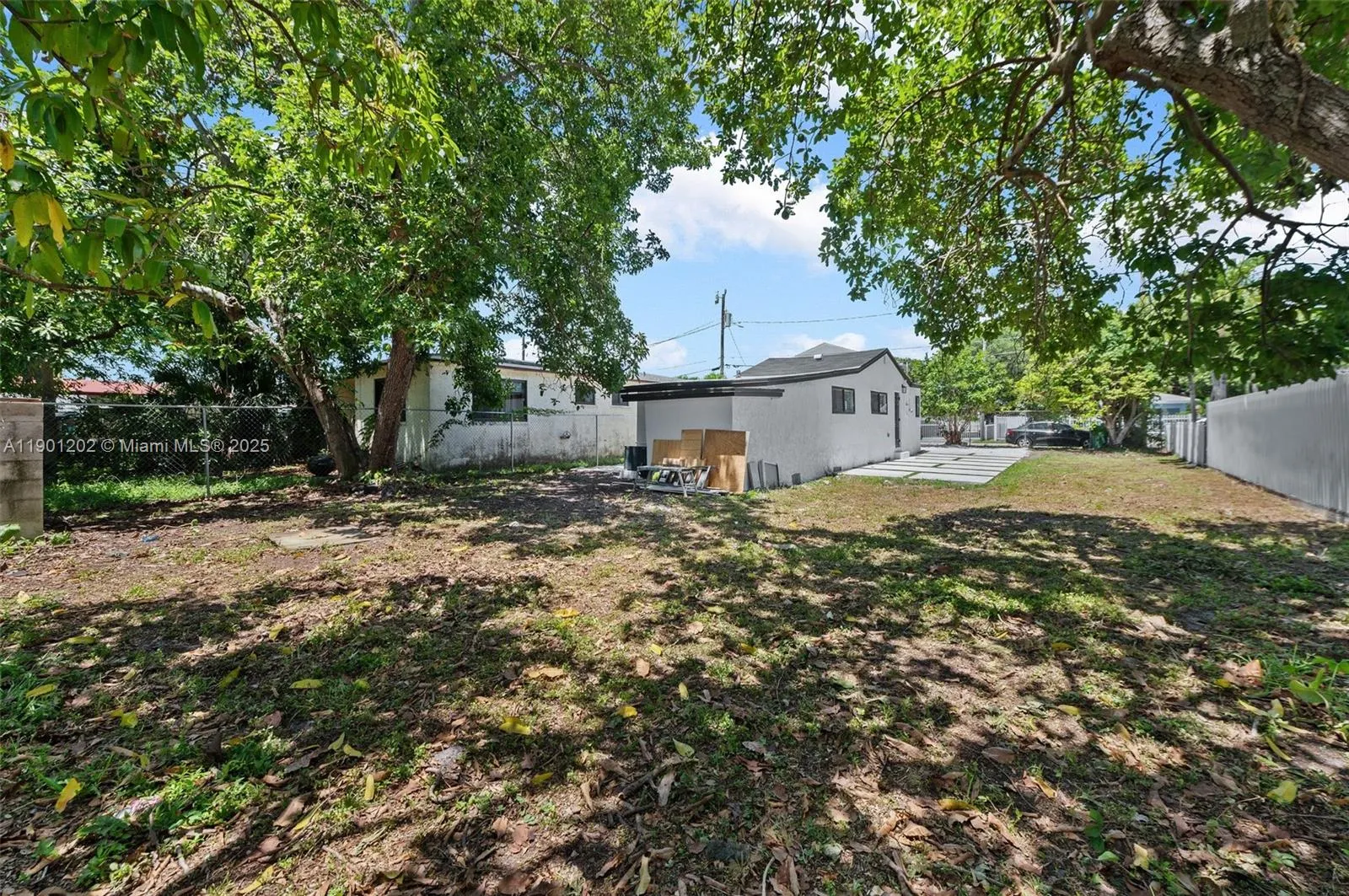 7525 NW 15th Ave