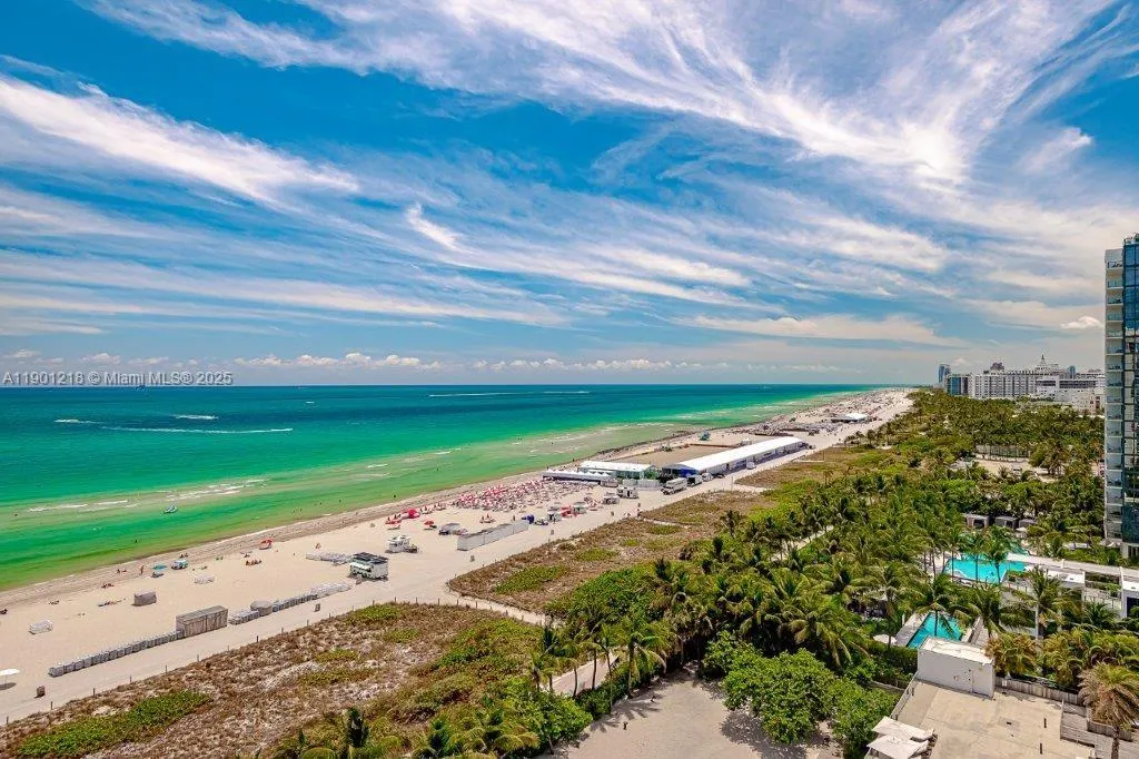 2301 Collins Ave, #1210