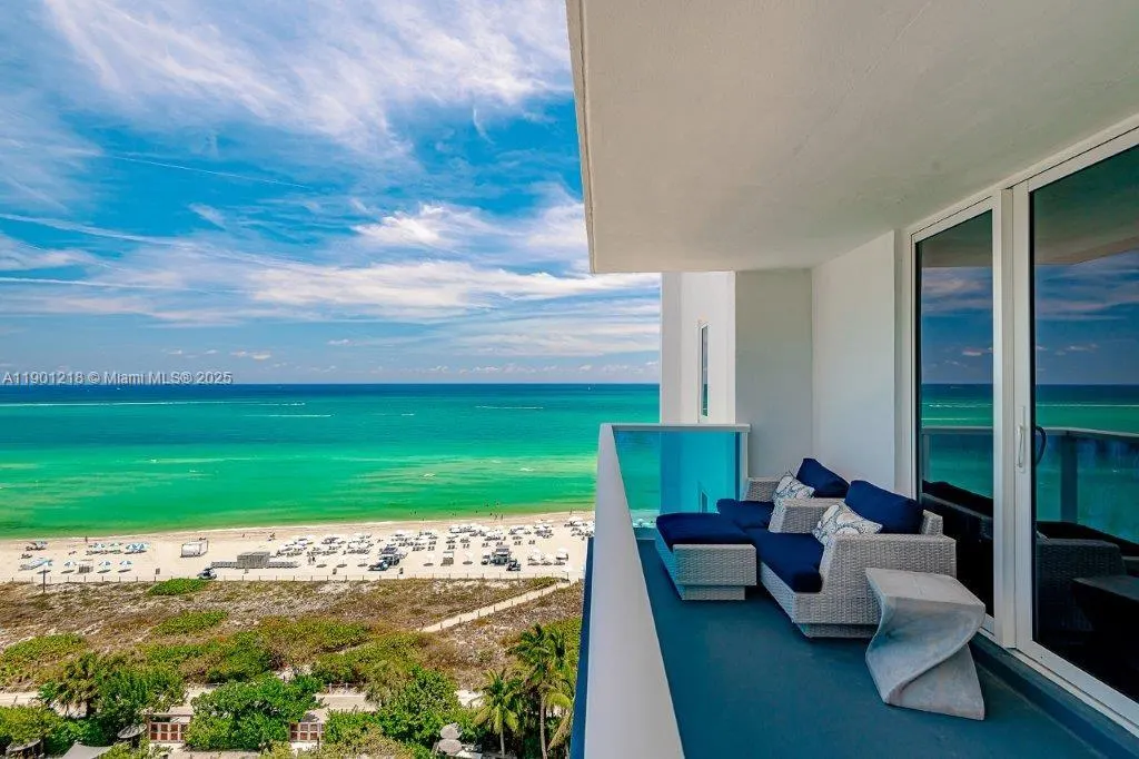 2301 Collins Ave, #1210