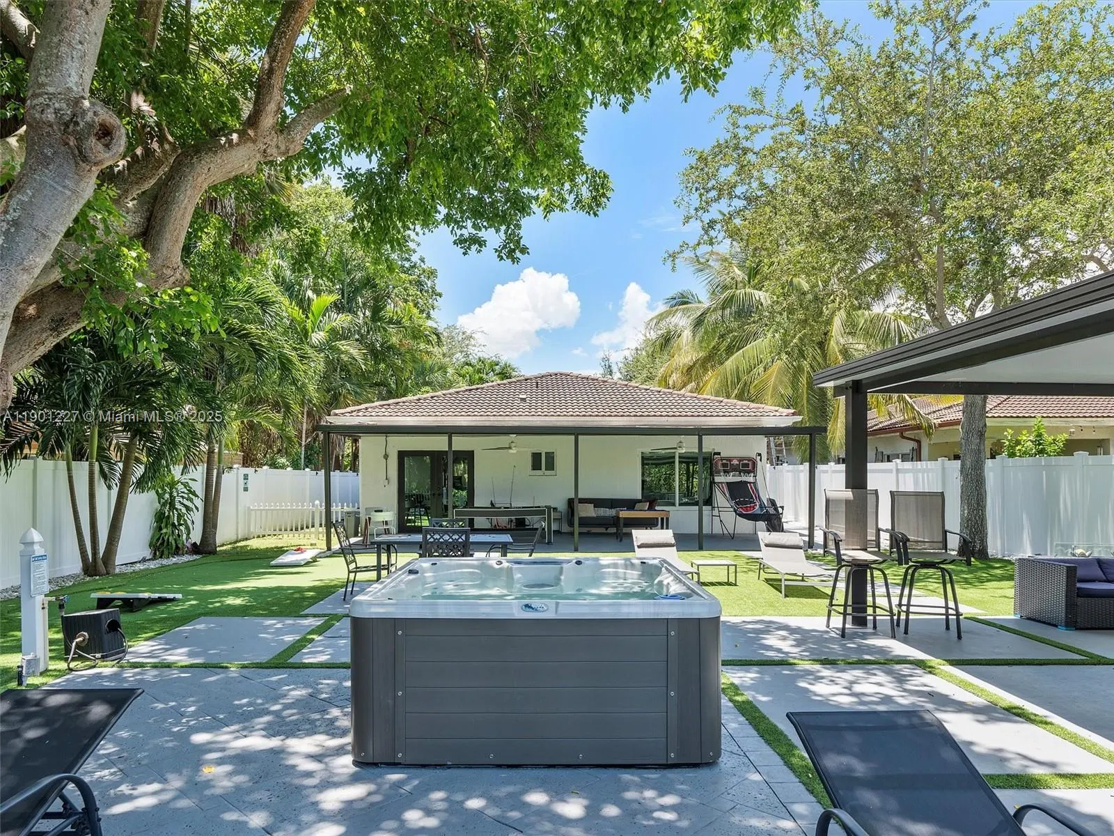 11843 W Biscayne Canal Rd