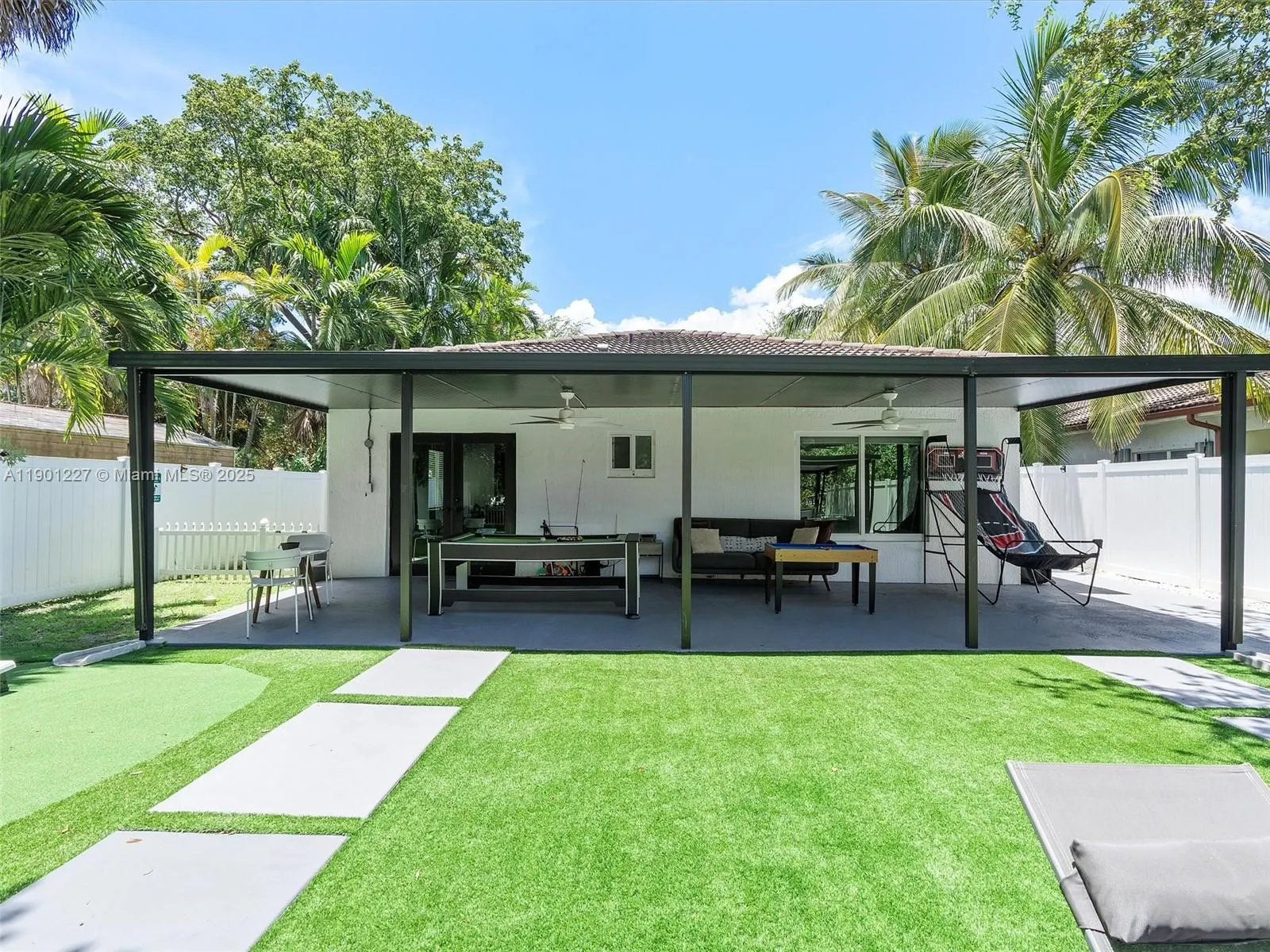 11843 W Biscayne Canal Rd
