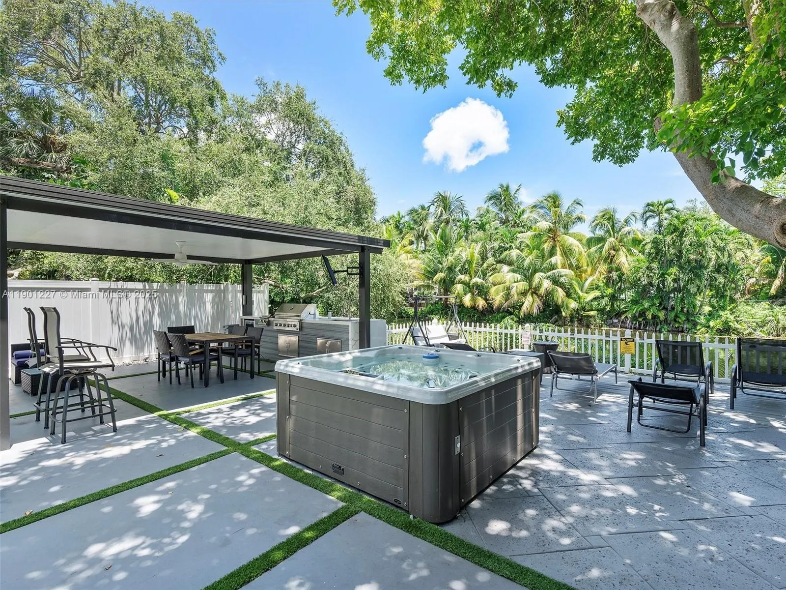11843 W Biscayne Canal Rd